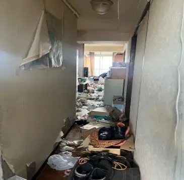 【YRCの事例】愛知県名古屋市の部屋片付け 4DK/3tトラック×2台、軽トラック×3台